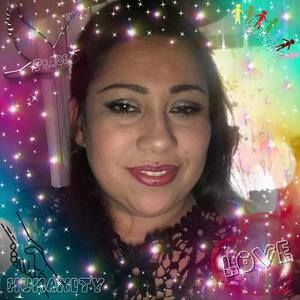 Meet your Posher, Mayra